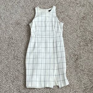 Banana republic white graph print dress